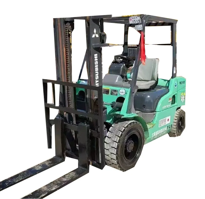 Used MITSUBISH Electric Stacker Forklift  good durability and high quality secondhand FD30 forklift
