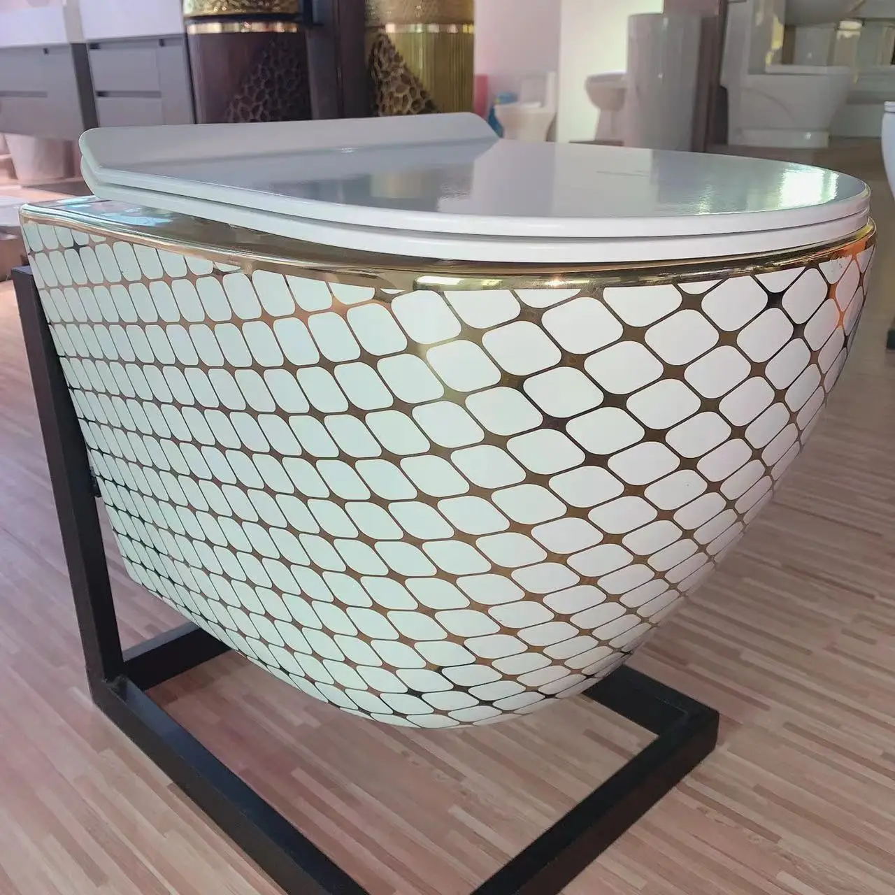 Wholesale Rimless Wall Hung Toilet Bowl Bathroom Sanitary Ware Ceramic Gold Plated Toilet