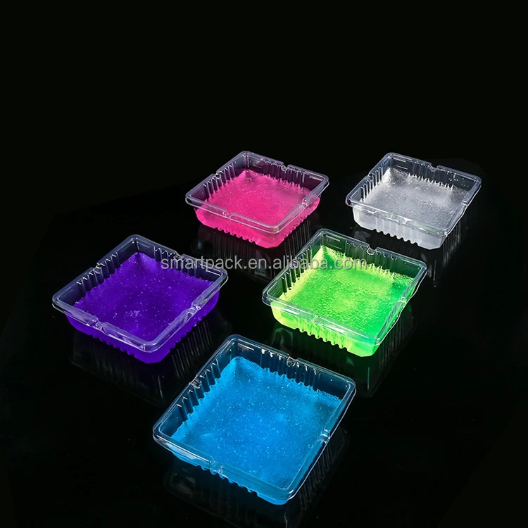 OEM service plastic material disposable cigarettes ashtrays with soluble cigarette extinguishing agent