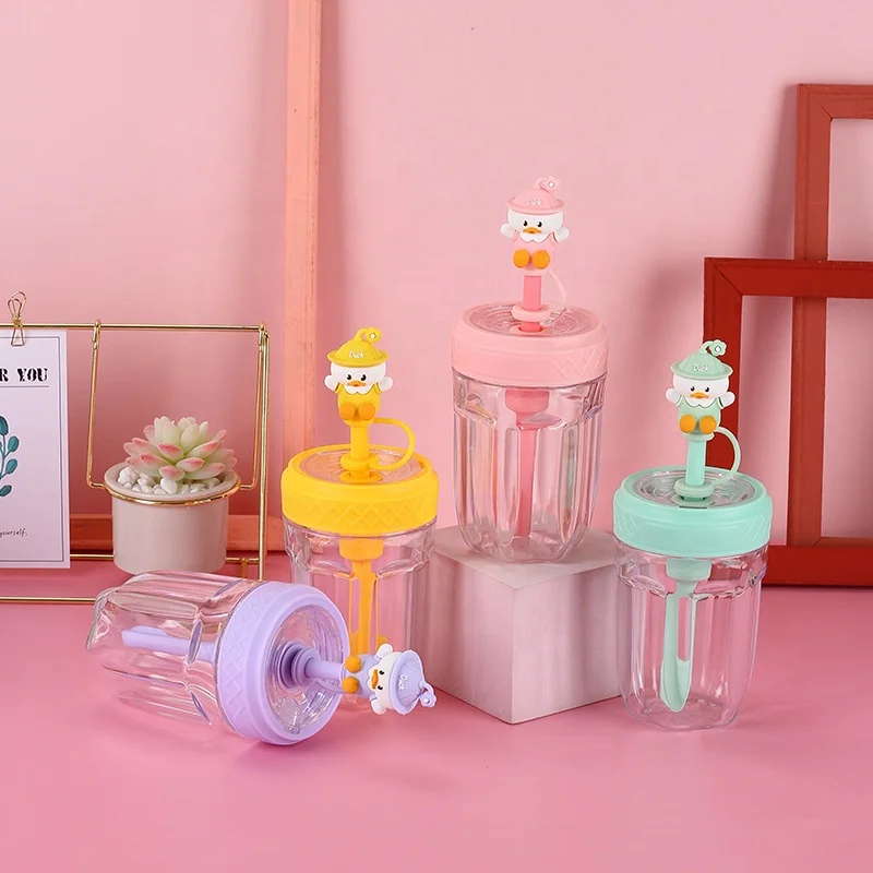 Hot sale wholesale cute milk tea reusable cups transparent drinking cup with straw reusable plastic mug