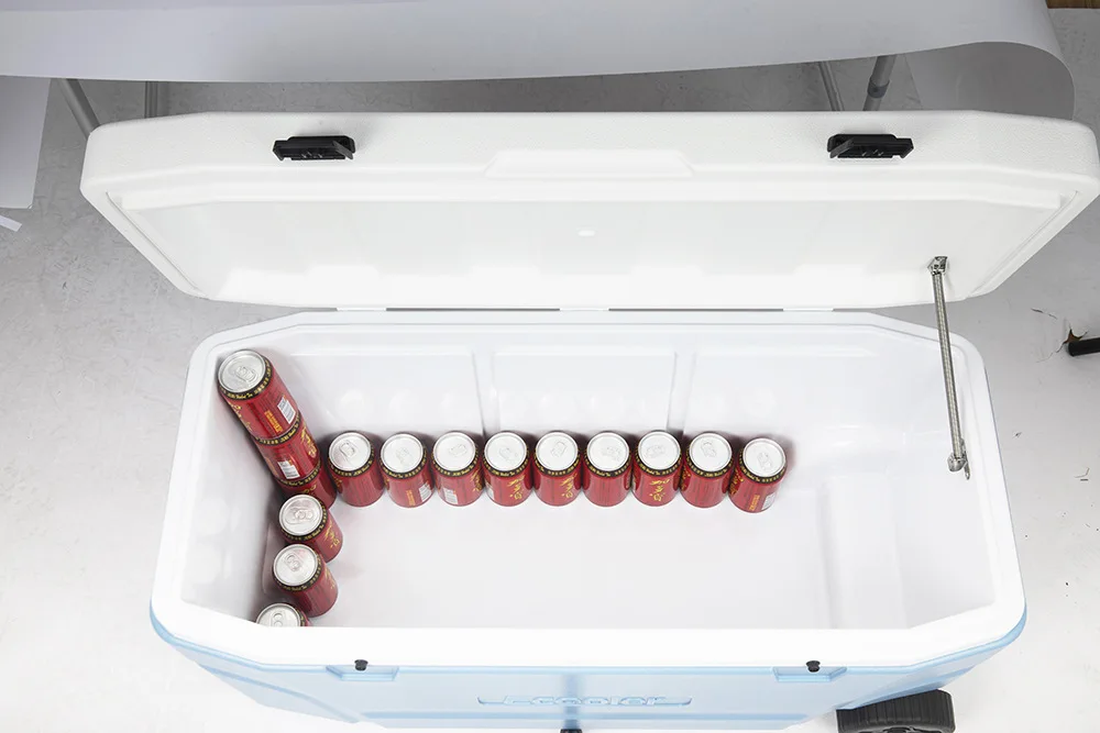 Large capacity outdoor sea fishing incubator with wheel cooler box