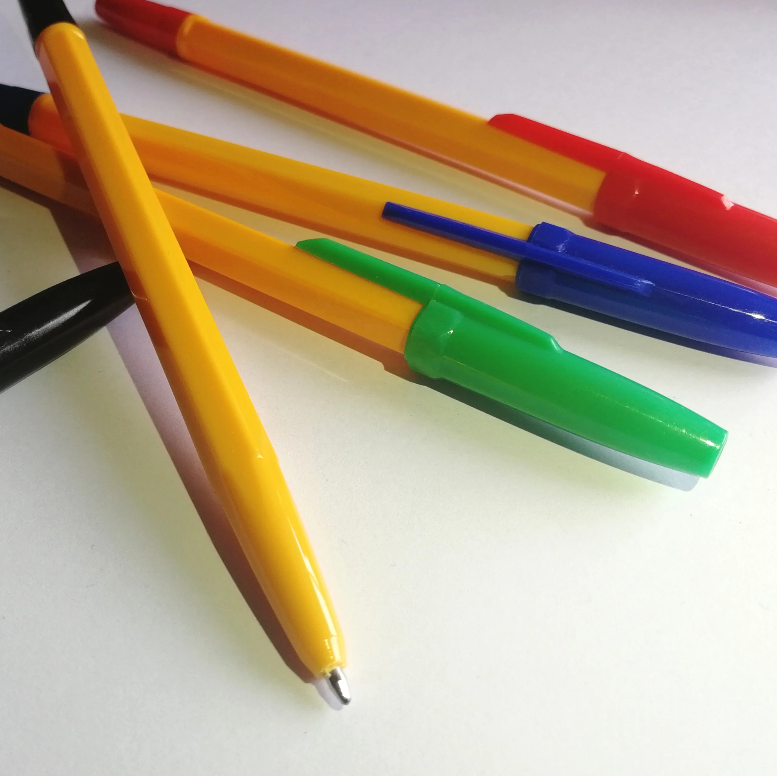 Good Quality Long Writing Promotional Plastic Stick Ball Point pens
