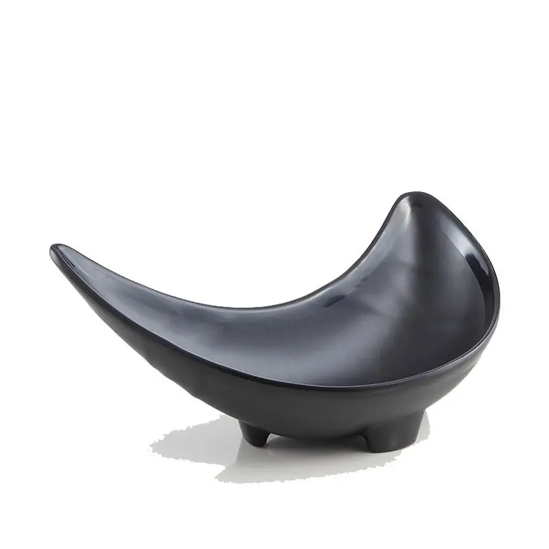Retro Irregular Moon Shape Plates 8 inch Black Matte Melamine Plastic Plate Dinnerware for Fruit Snack Dessert