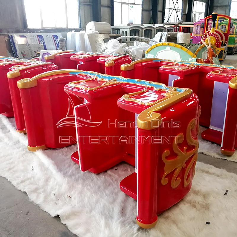 Christmas rides attraction  track train Train for kids and adults suit Christmas theme