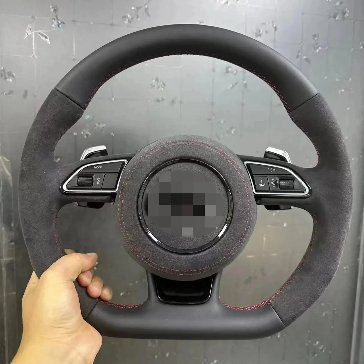 Suitable for all Audi modelsA4 A6L A5 A7 Q3 Q5 S4 S5 S6 S7AlcantaraSpecial flat steering wheel