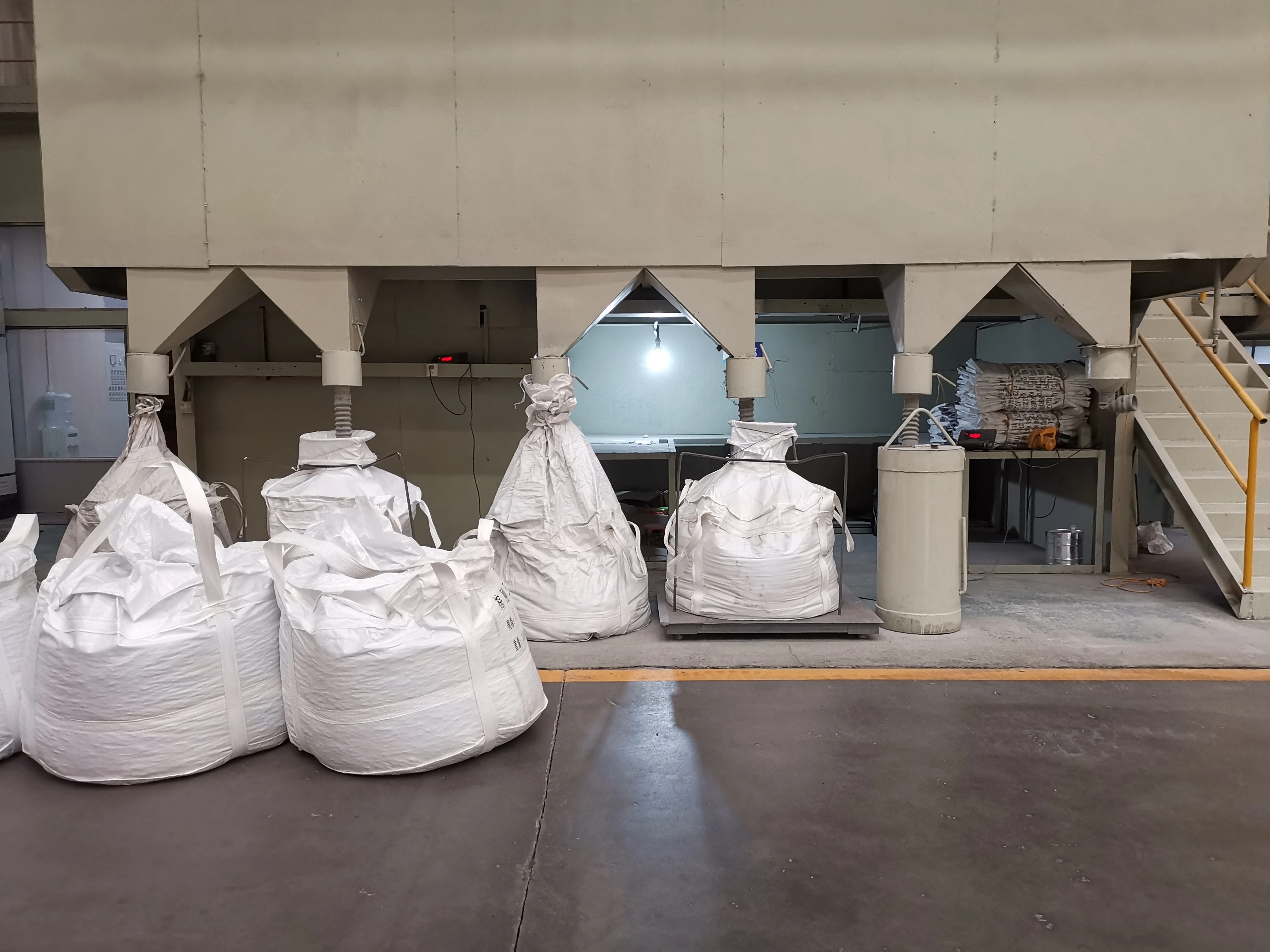 brown fused alumina aluminium oxide corundum powder abrasives for sandblasting and abrasive tools BFA