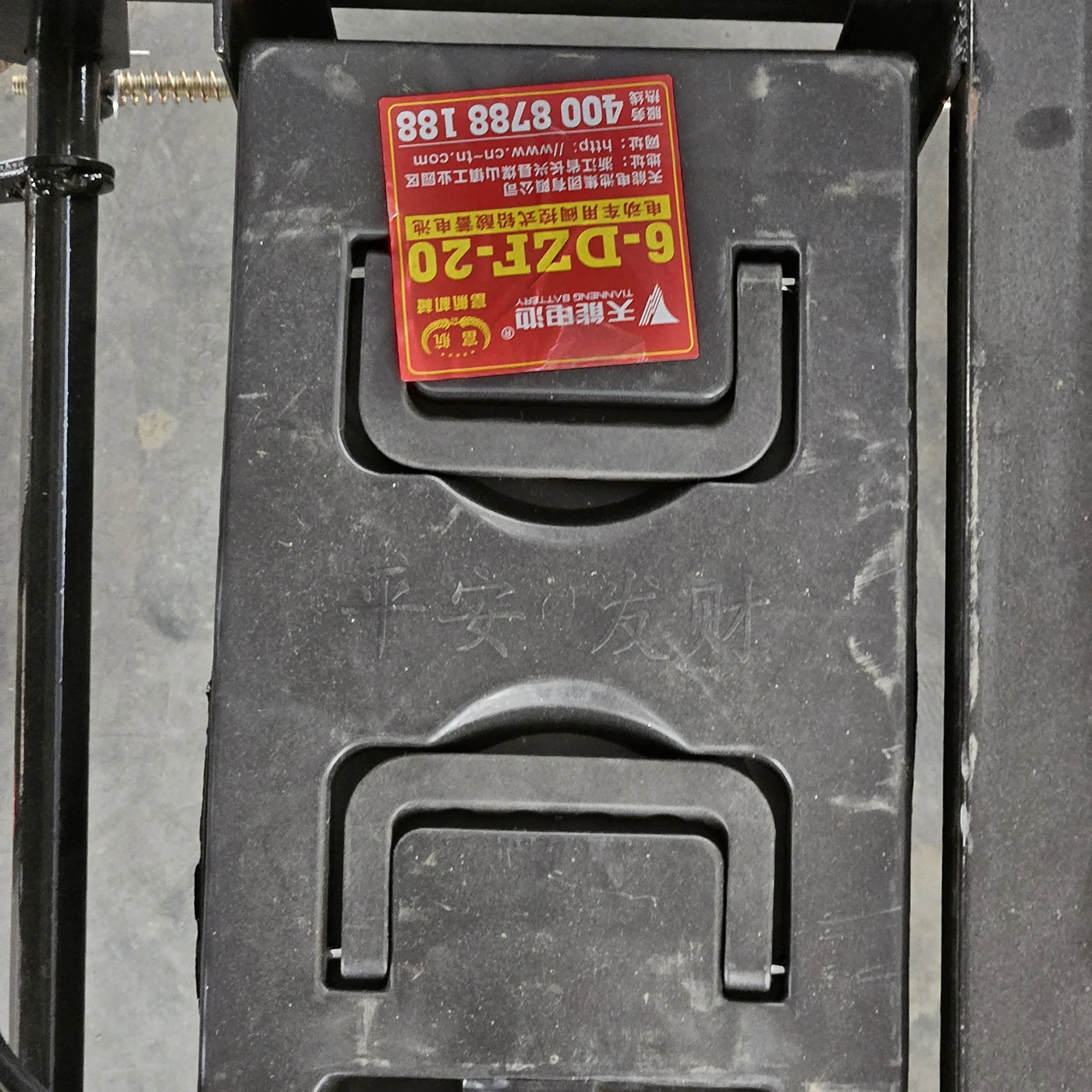 Handling tricycle electric wheelbarrow pull brick tool cart small wheelbarrow flip cart agricultural