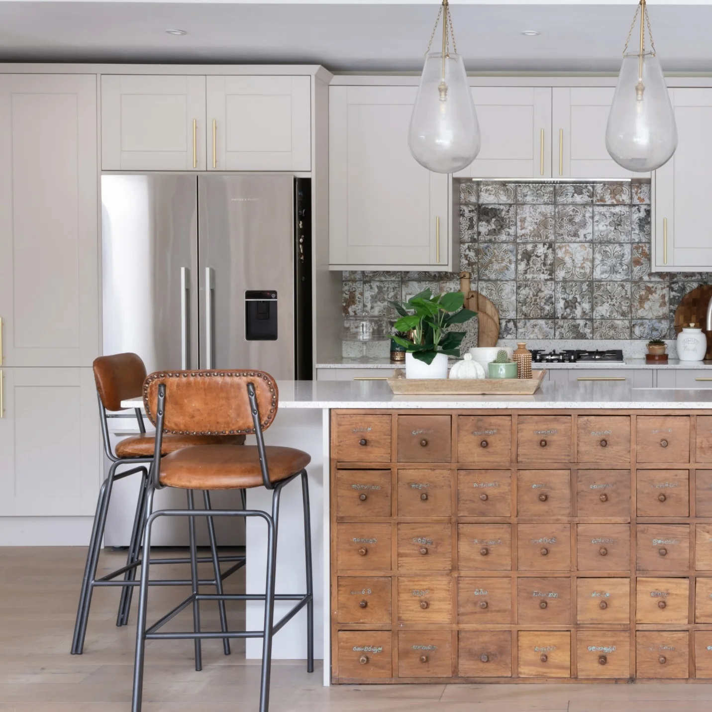 Luxury modern smart modular kitchen design wooden furniture veneer door panel economic wood wall kitchen cabinet with island