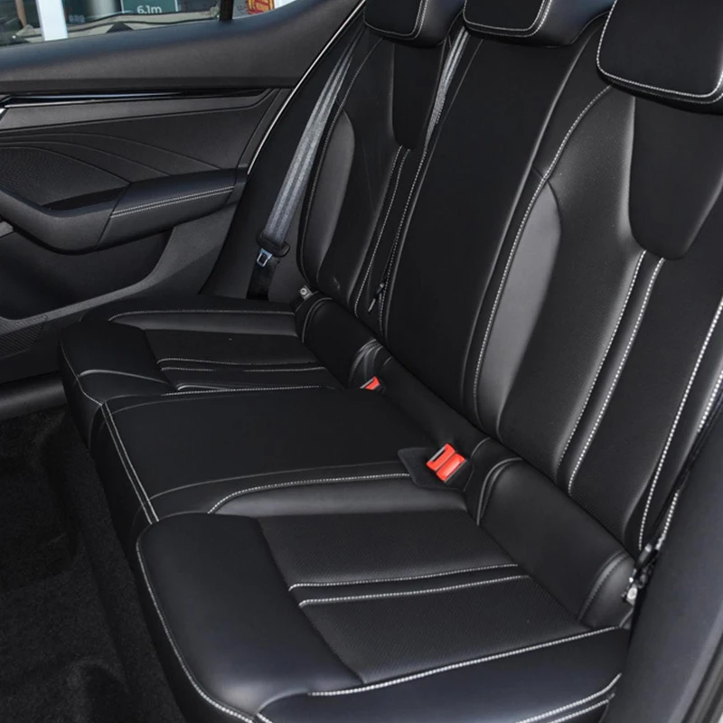 Octavia skoda akskswar seater sedan price octavia automobile volkswagen gasoline scoda skoda octavia 2024