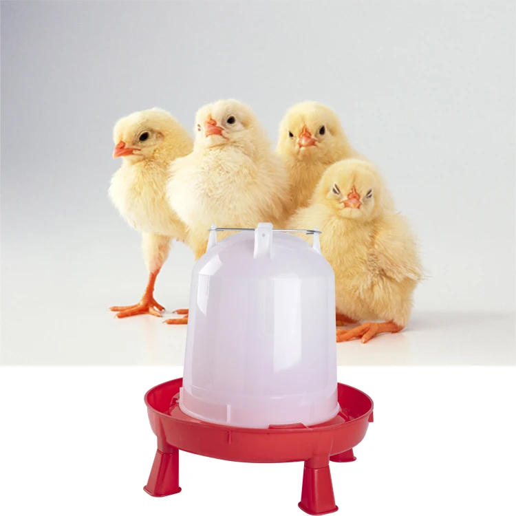 Plastic Chicken Drinker Feeder 1.5 Liter Poultry Water Transparent Waterer With Feet Legs