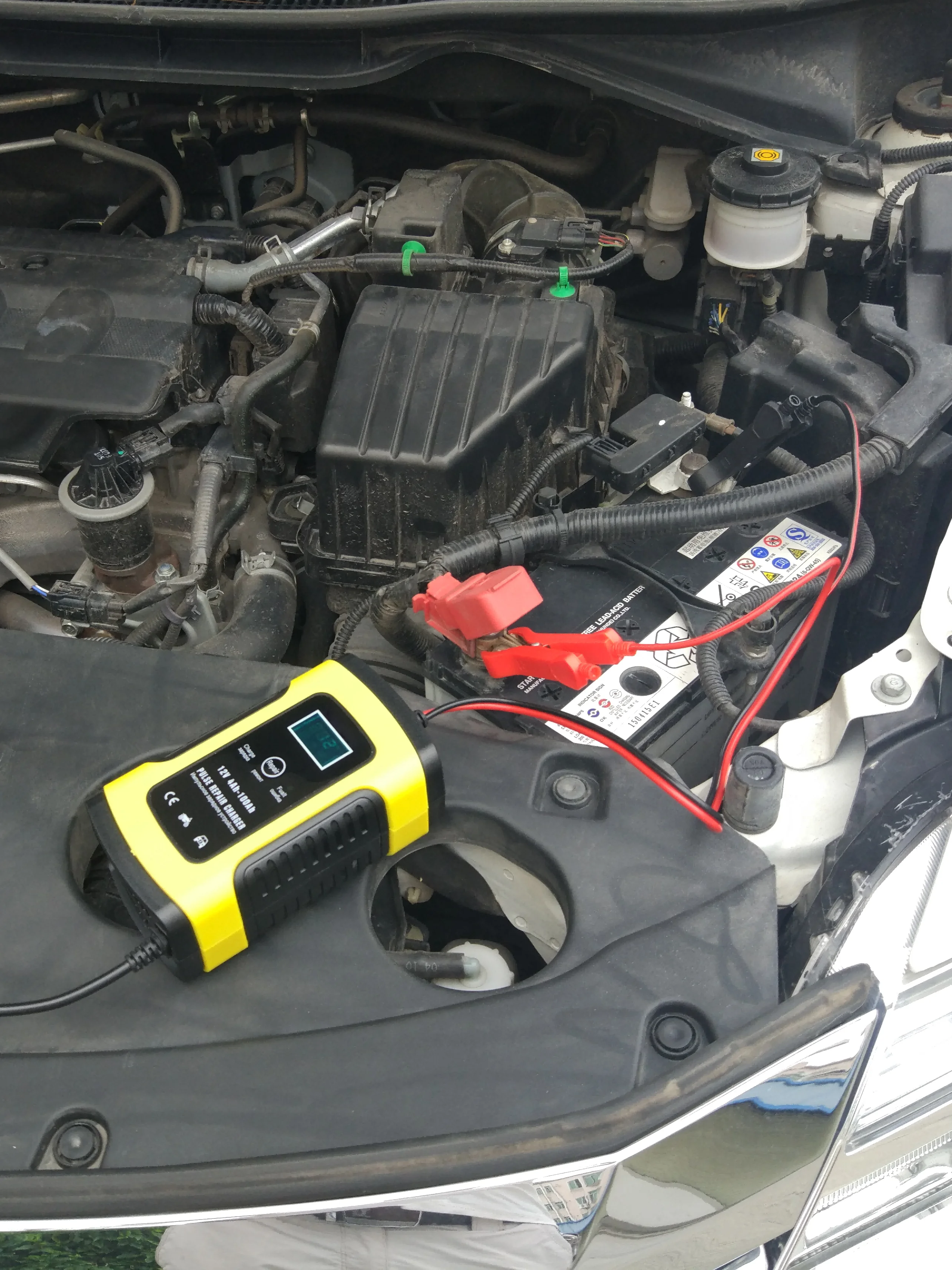 12V 5A Pulse Repair Charger with LCD Display Motorcycle Car Battery Charger  Lead Acid for Charging AGM GEL SLA and Wet Batterie