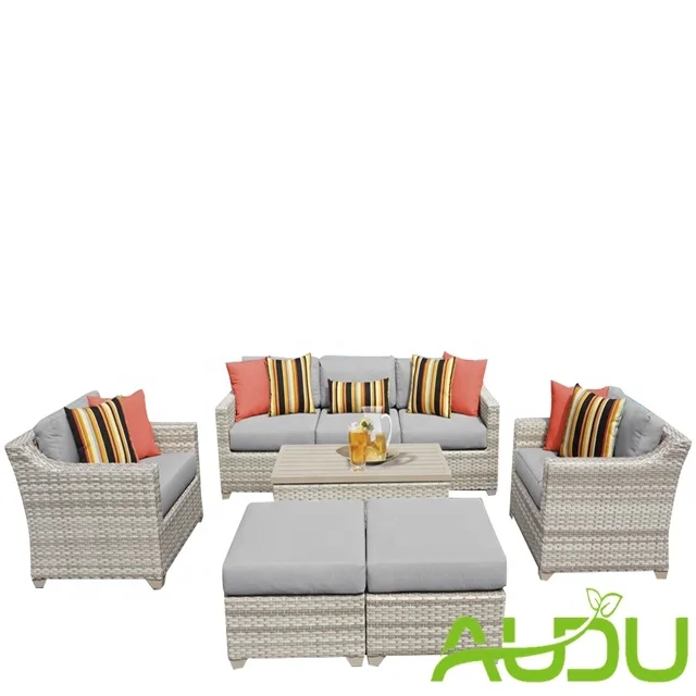 Hawaii popular high-end outdoor Island Resort Seaside relaxing chair table patio furniture in Holiday Village