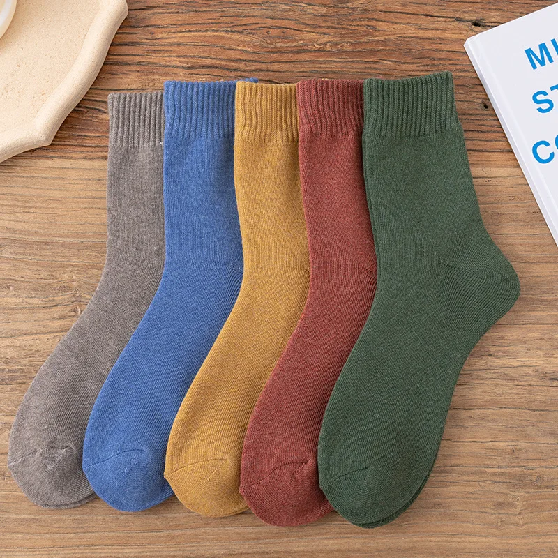 Winter thick cotton thermal fuzzy plain sock crew accept custom design logo on socks
