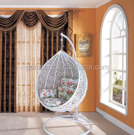 Egg wicker armchair super well designed hanging chair