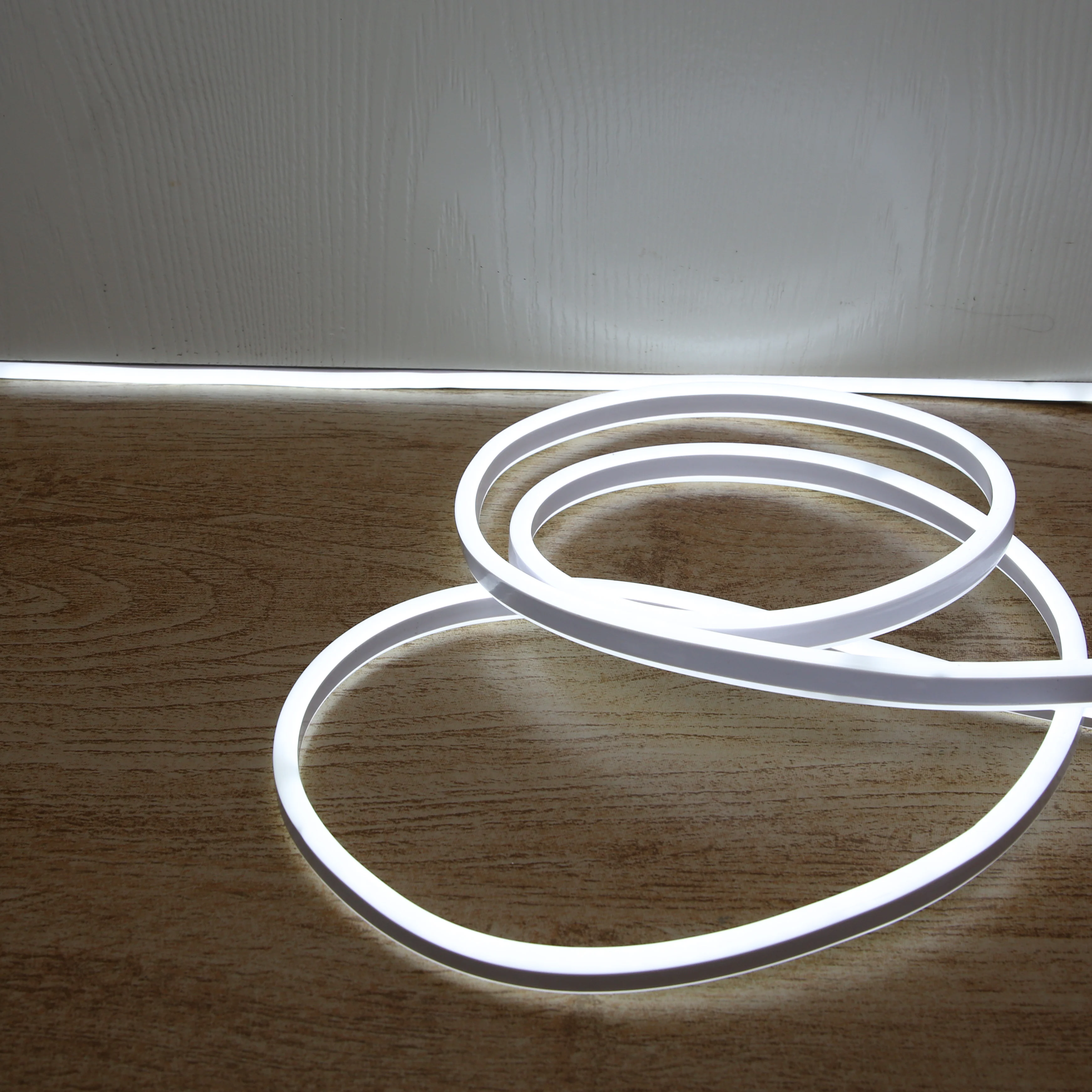 Addressable pixel RGB LED Neon rope Light with chasing effet for Outdoor Project using