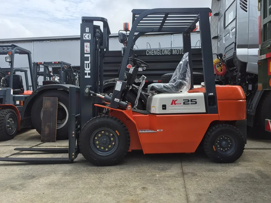 China Forklift Manufacturer CPC20 Rated Loading Capacity  diesel Forklift