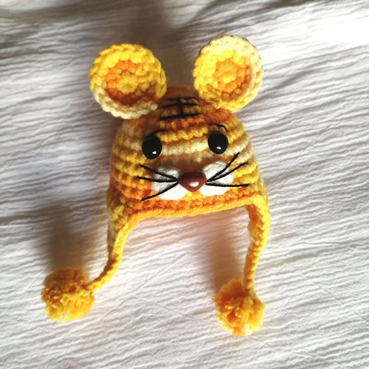 Hot Sale 15CM Cartoon Mini Wool Knitted Animal Design Mini Doll Hats