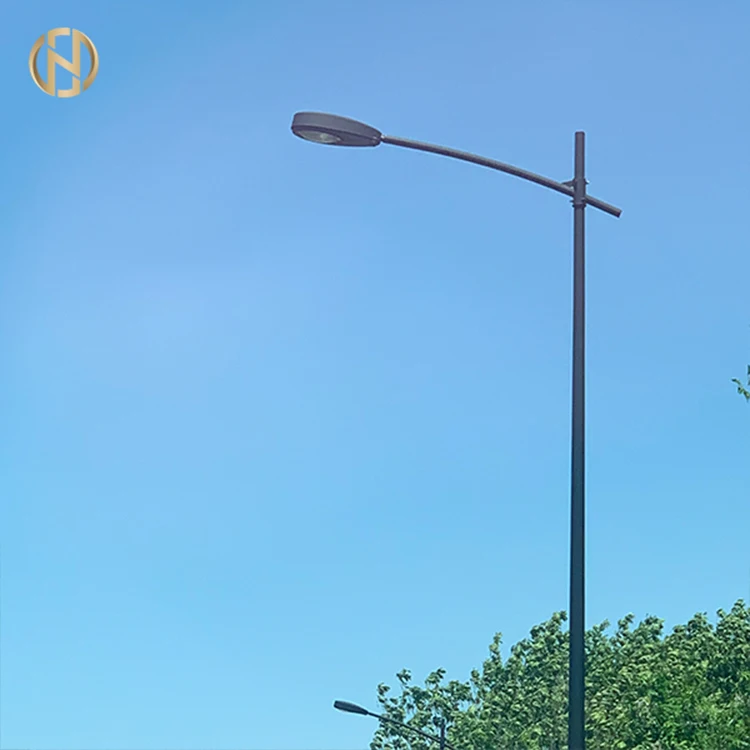 High Quality Galvanized LED  Lamp Post and Street Lighting  Pole for Road and Highway