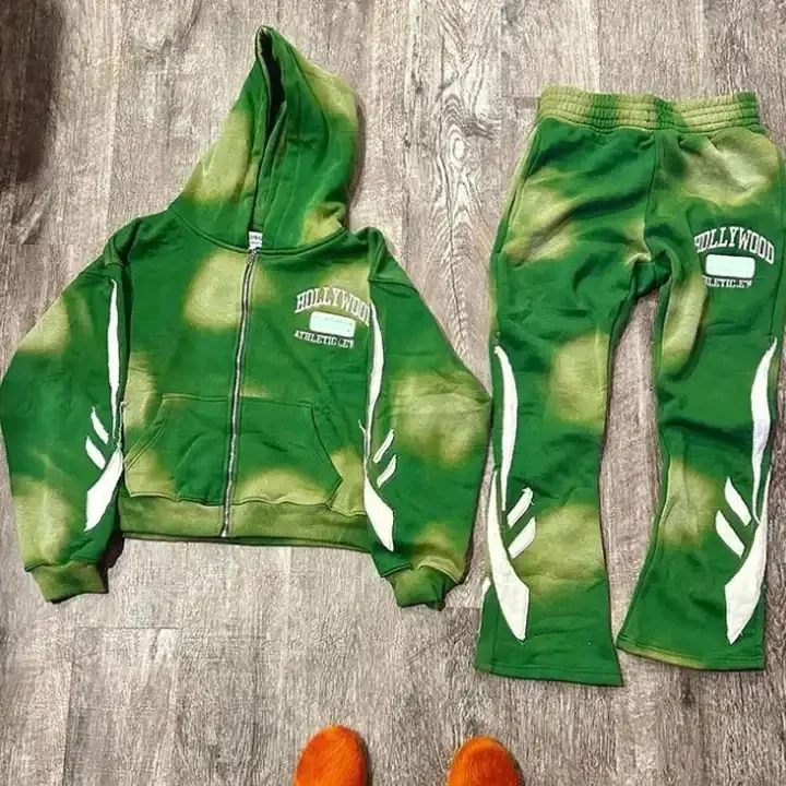 Custom Wholesale Pickling Zipper Applique Embroidered Patch Flared Stacked Pants And Hooded Pullover Tracksuit