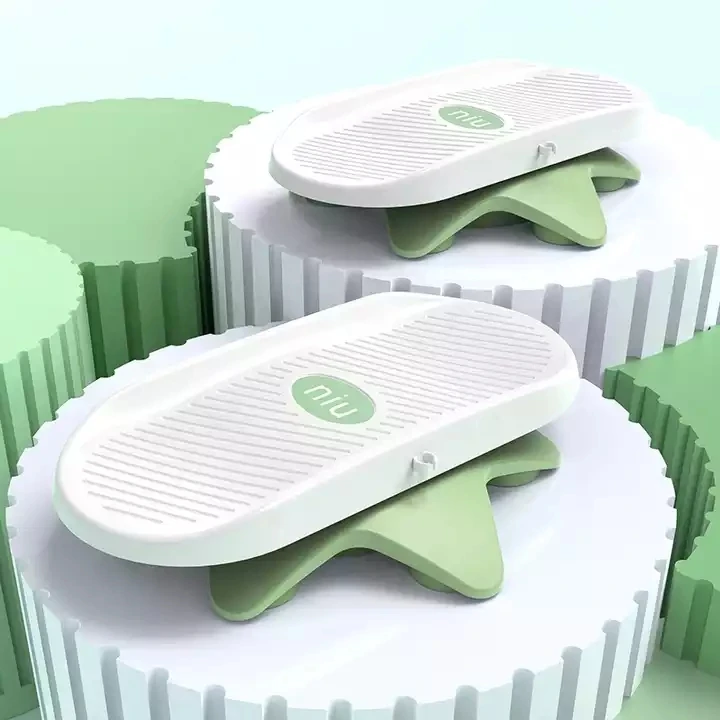 Full-Body Exercise Twister Disc Balance Board for Gym With Rope