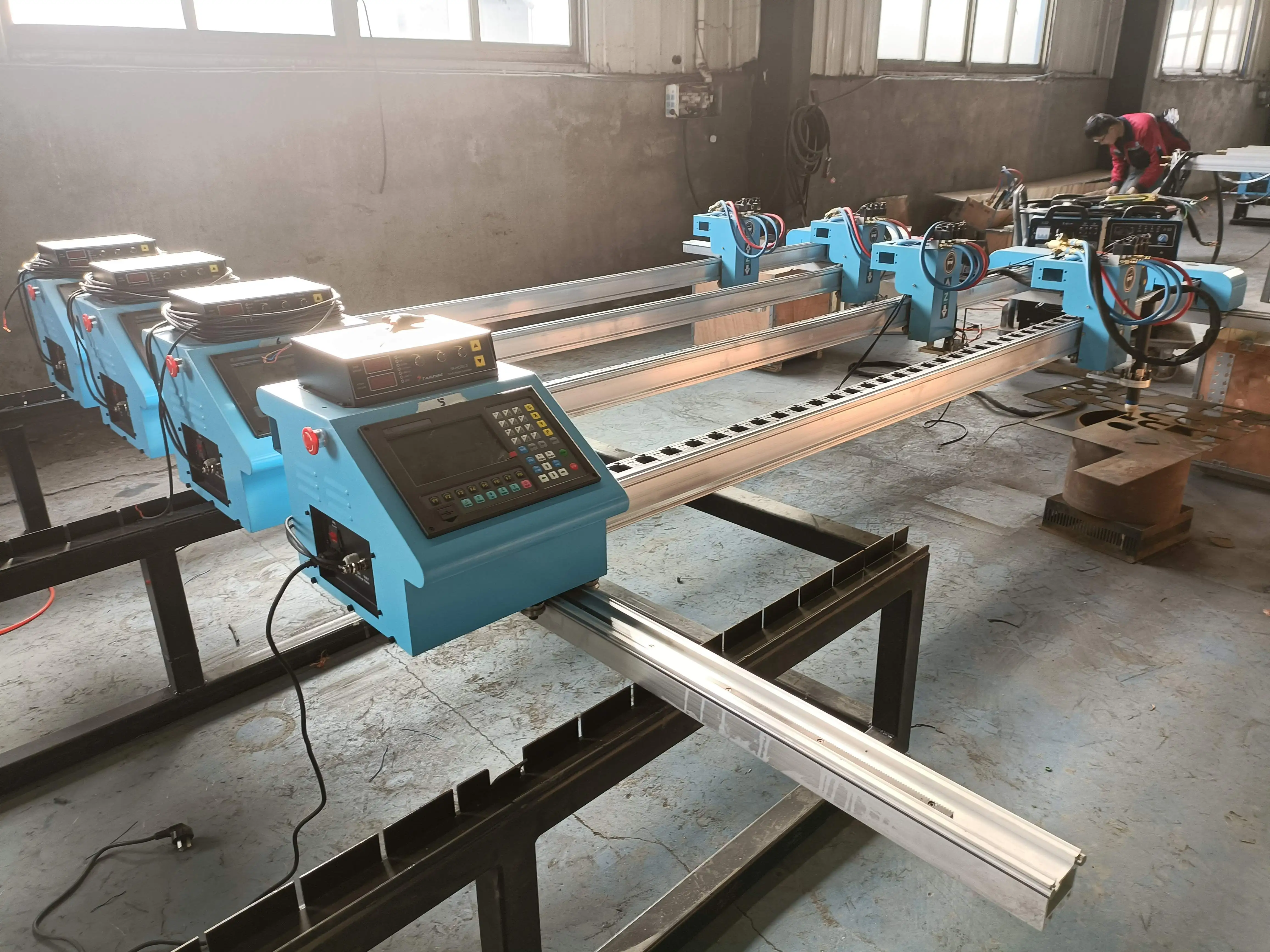 mini plasma cutting machine/portable cnc plasma cutting machine small