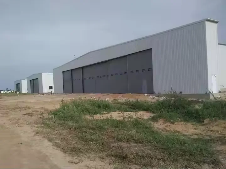 Распродажа стальной каркас портального здания склад/хранилище для вертолетного ангара/самолет с неподвижным крылом