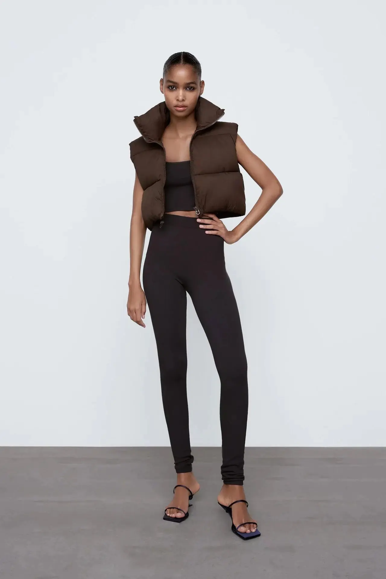 Proper Price Top Quality Cheap 2021 Black Cropped Puffer Winter Women