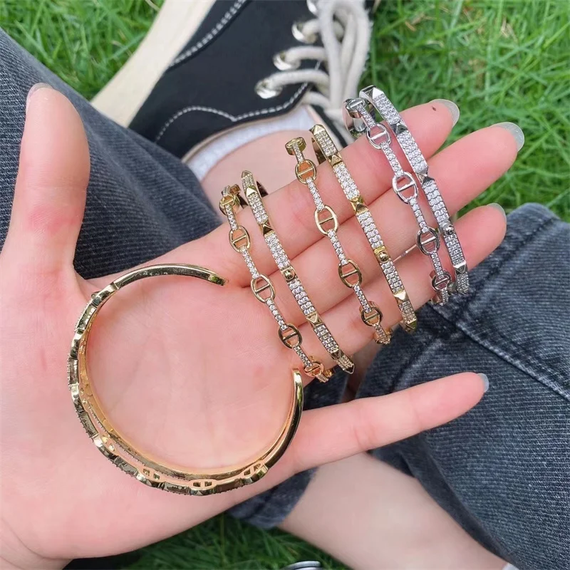 New Design Copper White Zircon Bracelets & Bangles For Women Luxury Gold Plated India Bangles Party Jewelry Gift