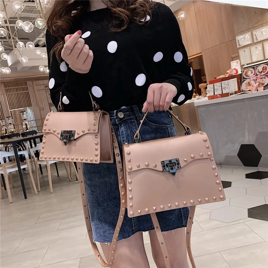 Wholesale Low Moq New PU Leather Bag Purses For Women Beautiful American Handbags Classic Rivet Retro Messenger Bag