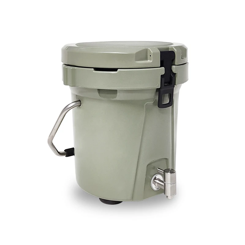 Modern 7L Insulated PE Ice Box Commercial Outdoor Water Cooler Jug Customizable Rotomolded Design Wine Food Durable Plastic