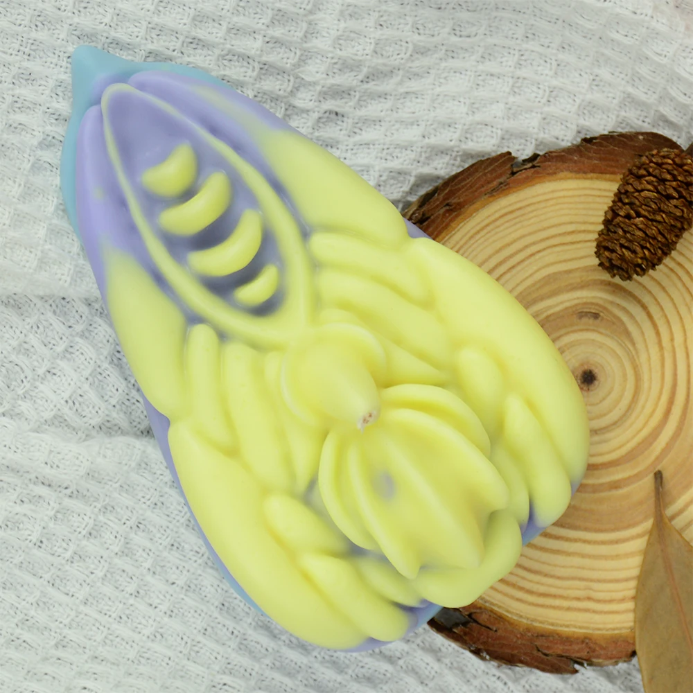 QINZ Dripping Wax Body SPA Massage Wax ,Couple Sex Sm Low Temperature Flirting Candle ,Vagina Beeswax Candles for man&couple