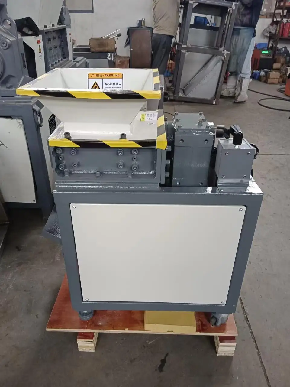 household plastic shredder and office paper shredder cross cut destroy confidential document shredder