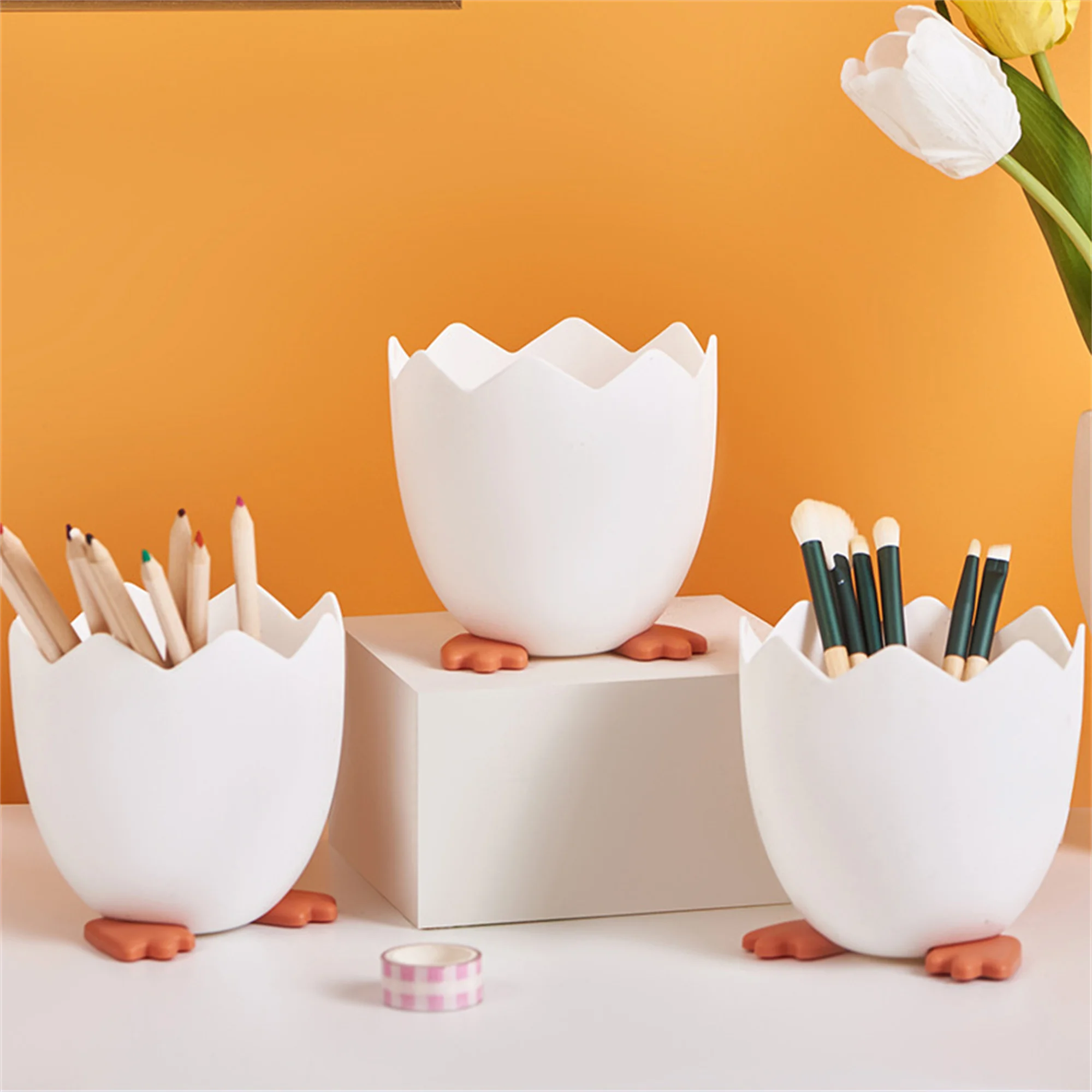 2023 New creative office  home decor multifunctional storage goods egg shaped cute cartoon pen makeup brush desk storage holders
