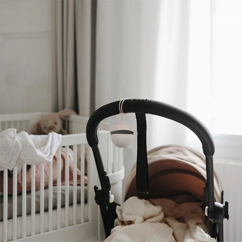 Cartoon Acorn Shape Soft Flexible Silicone Pacifier Holder Case For Baby Pacifier