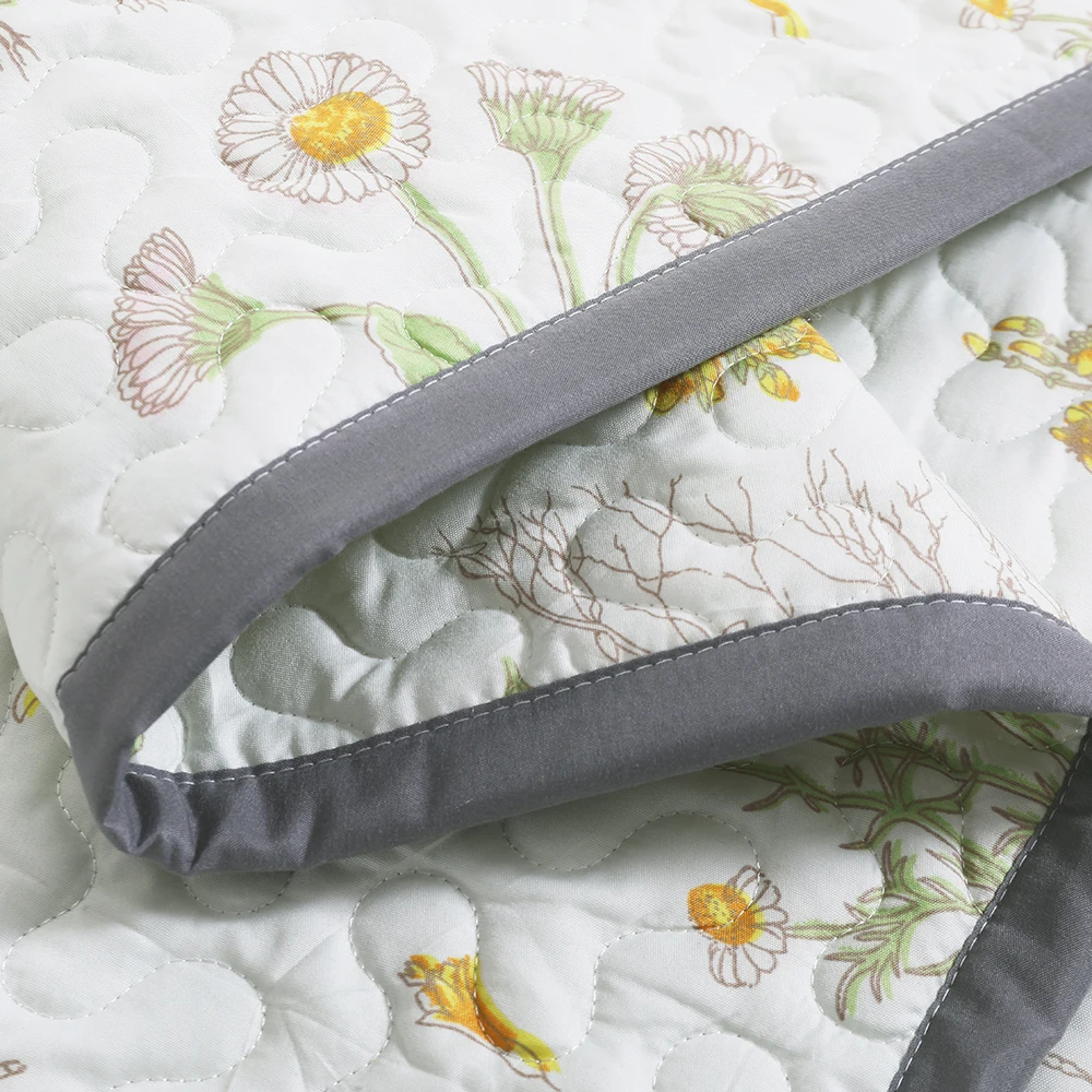 New Product Summer Contemporary Quilt Bedding Set Home Bedding Set Quilt