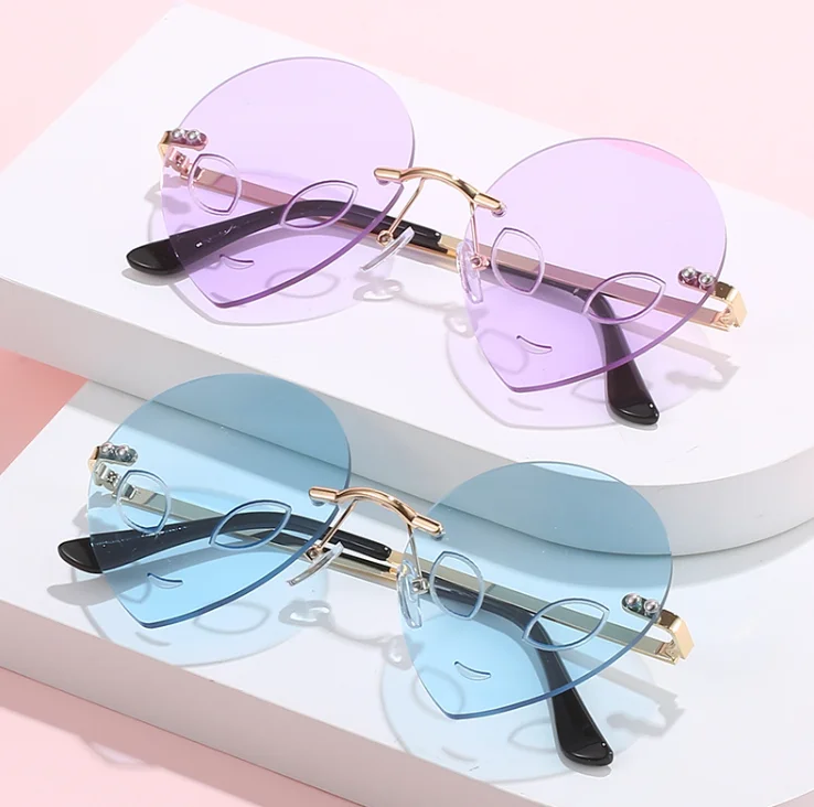 2024 New Arrival Popular Women Holiday  Glasses Cool Space Alien Party Rimless Halloween Sunglasses Mirror For Dance