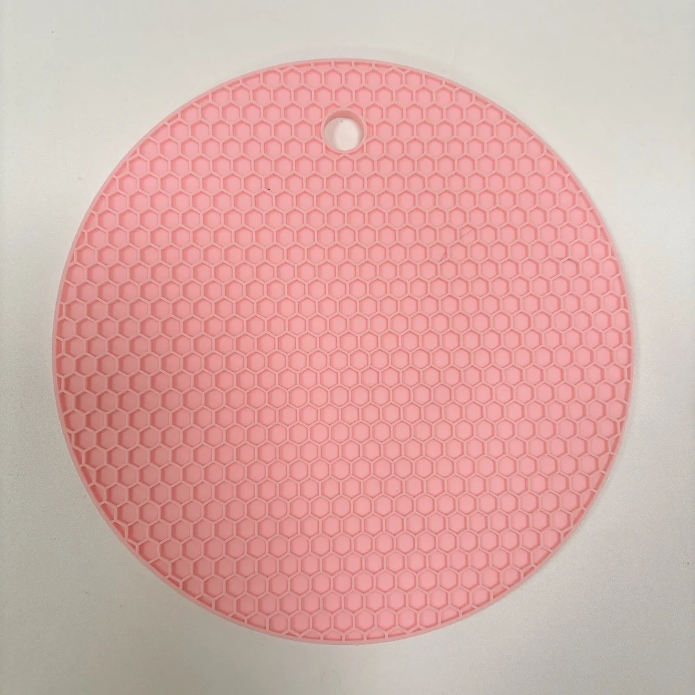 2024 Kitchen Utensils Heat Resistant Honeycomb Silicone Fondue Rack Mat Clay Coaster