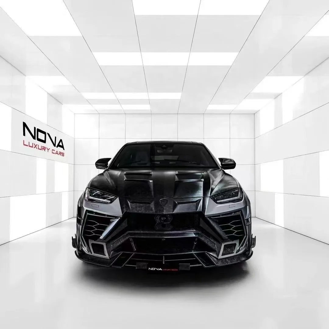 Auto parts for Lamborghini URUS Body kit  URUS has an updated MSY-style front and rear bumper hood carbon fiber body kit