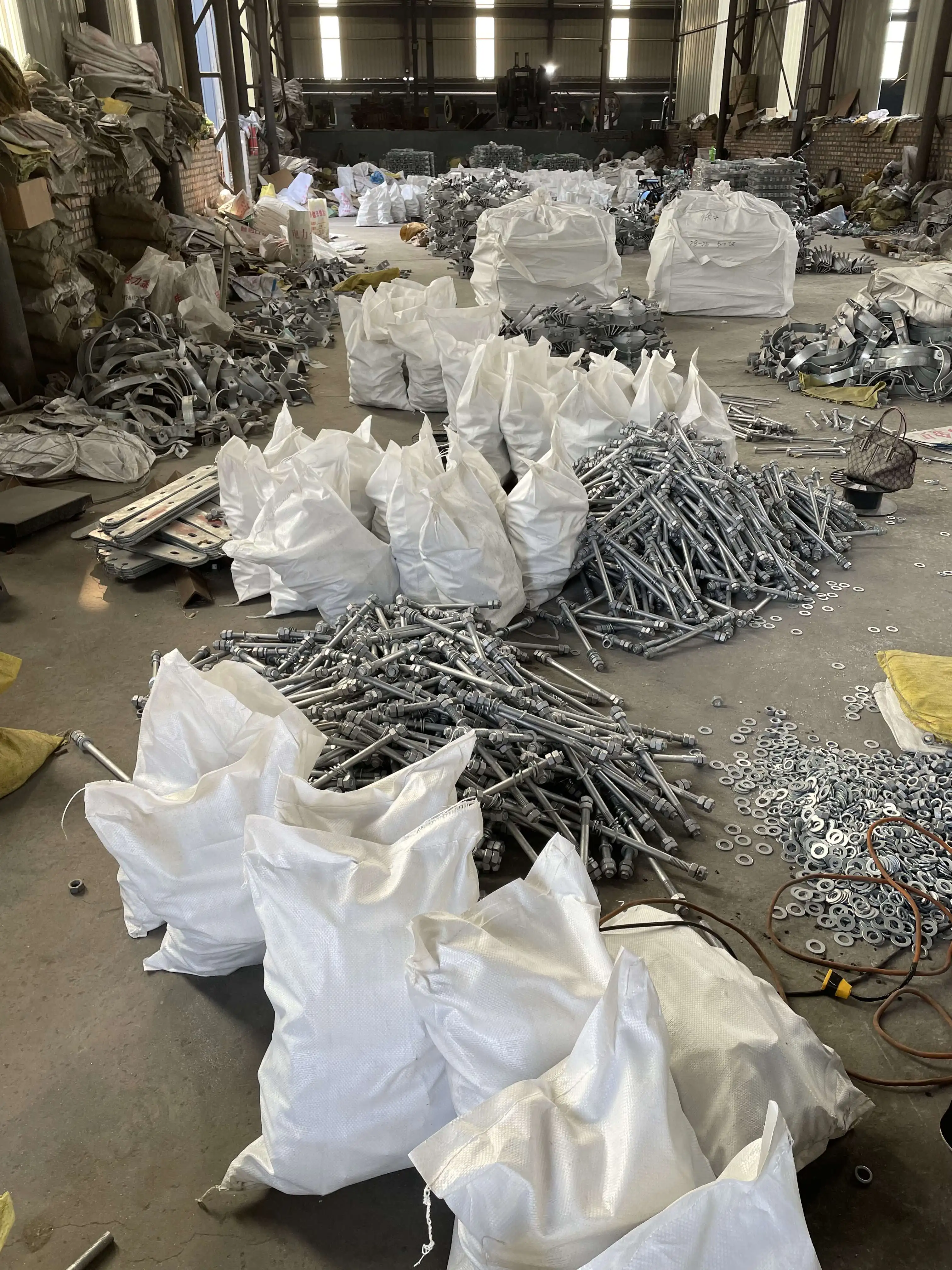 Fastener High Strength Hot Dip Galvanized Stud Bolts With Full Threaded Rods And Nuts