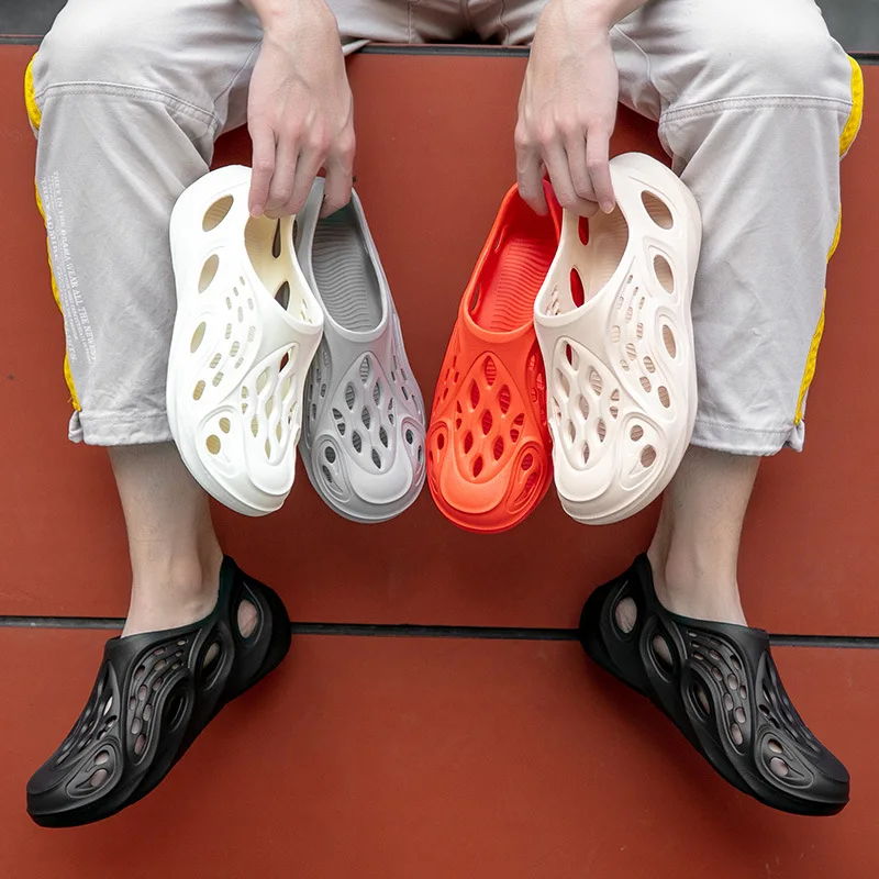  2021 Wholesale outdoor summer fashion Slippers Sandals Mens Foam Runner Slides Slipper beach water