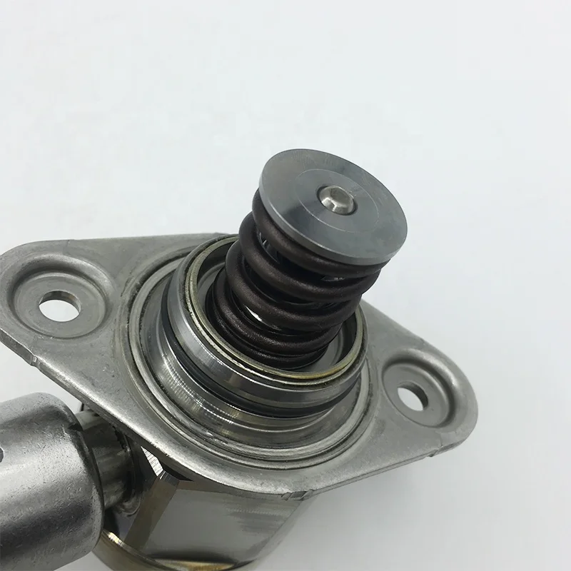 High Pressure Fuel Pump 06H 127 025 Q/06H 127 025 P/0261520472  for AU-DI SKO DA SEAT V-W Ti guan