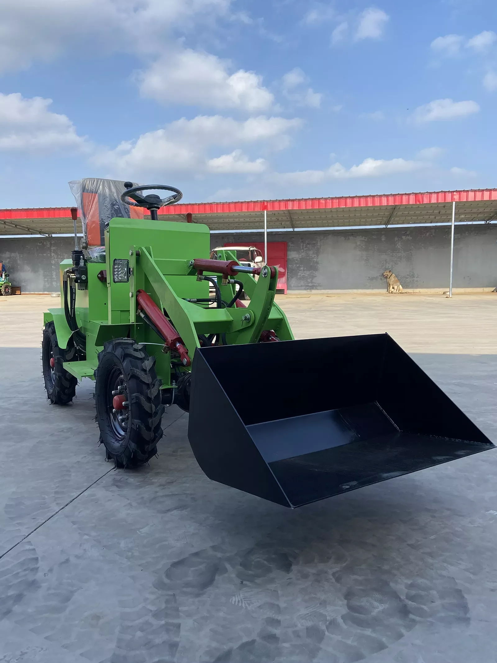 Маленький мини-погрузчик на 500 кг Электрический мини-колесный экскаватор-погрузчик с запчастями заводская цена