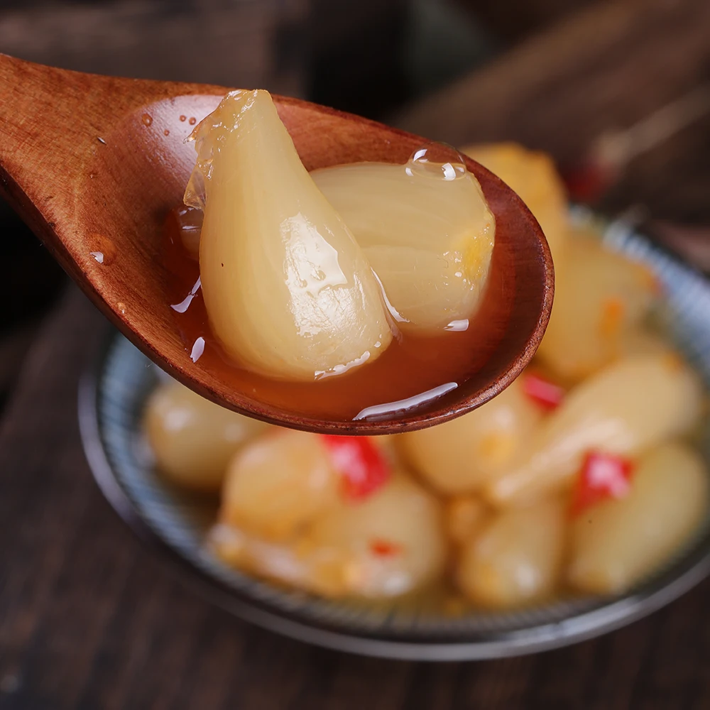 Best Seller hot and sour healthy snack appetizer pickle food Chinese Bulbous Onion pickles in bulk