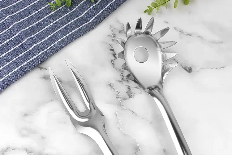 2023 Hot Selling Durable Cookware Silverware Plastic Handle Rice Spoon Kitchenware Set