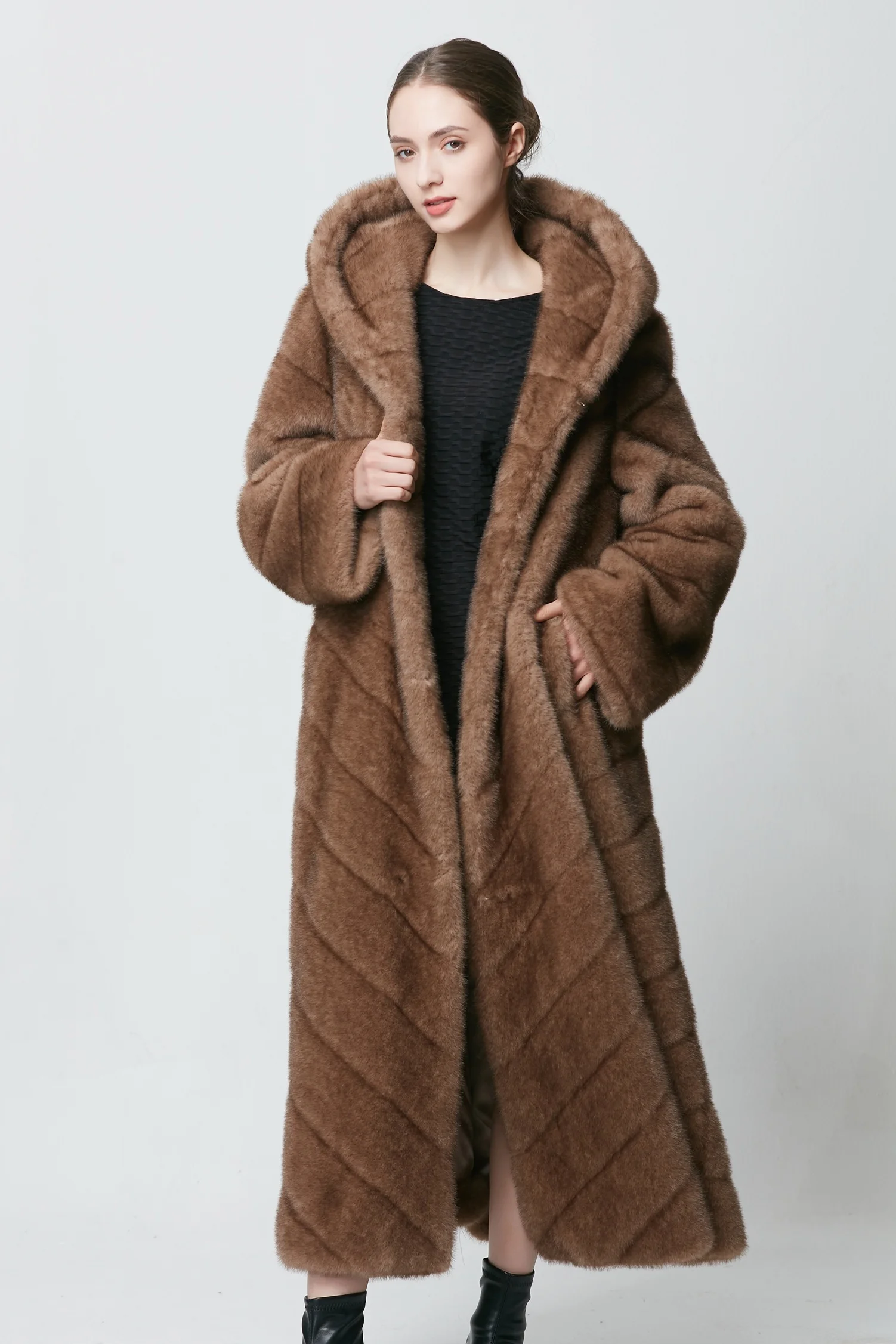 Fashion 2023 Hot Sale Solid Extra Long Faux Sable Mink Fur Hooded Fur Coat Full Sleeve Single Breasted Coat Parka