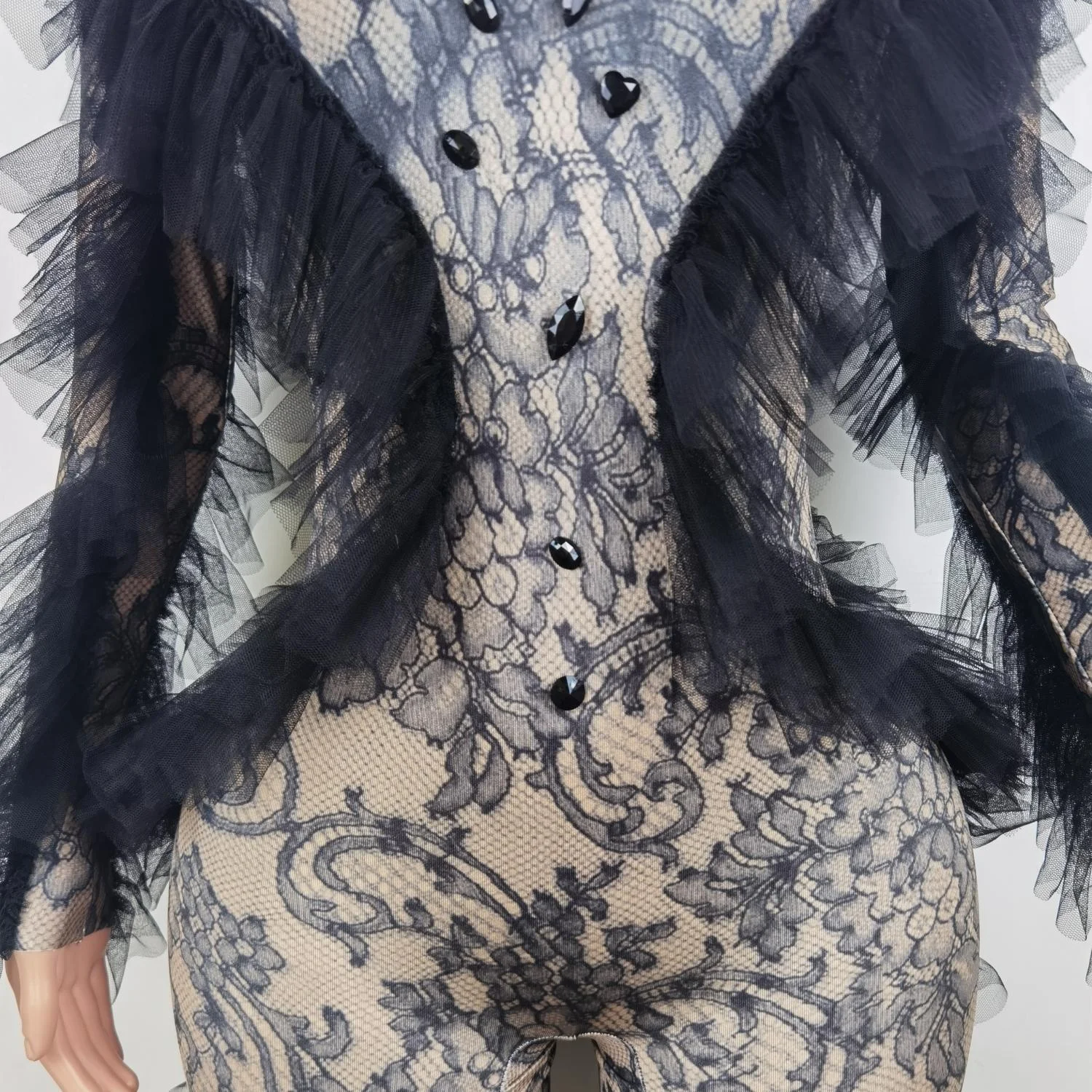 2023 Long Sleeves Black Lace Print Ruffles Bodysuits Photoshoot Exotic Dancer Clothes Women Party Rompers Rhinestone Jumpsuit