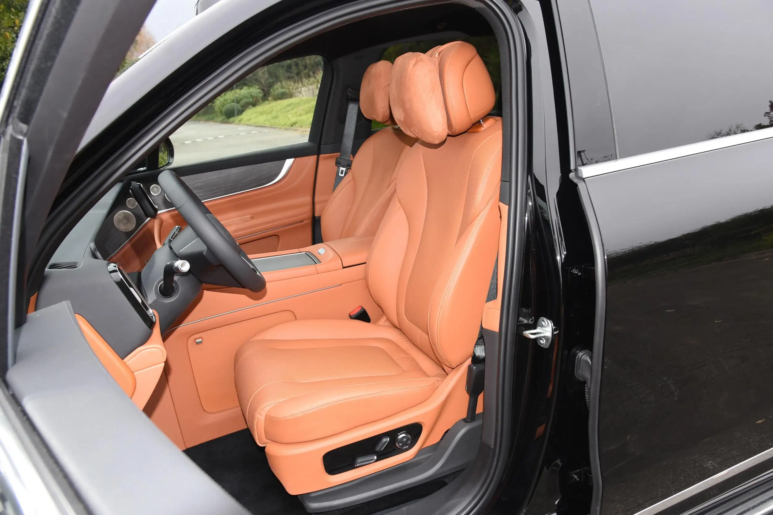 2024  AITO M9 new energy vehicle Convenient and fast charging time In stock AITO M9