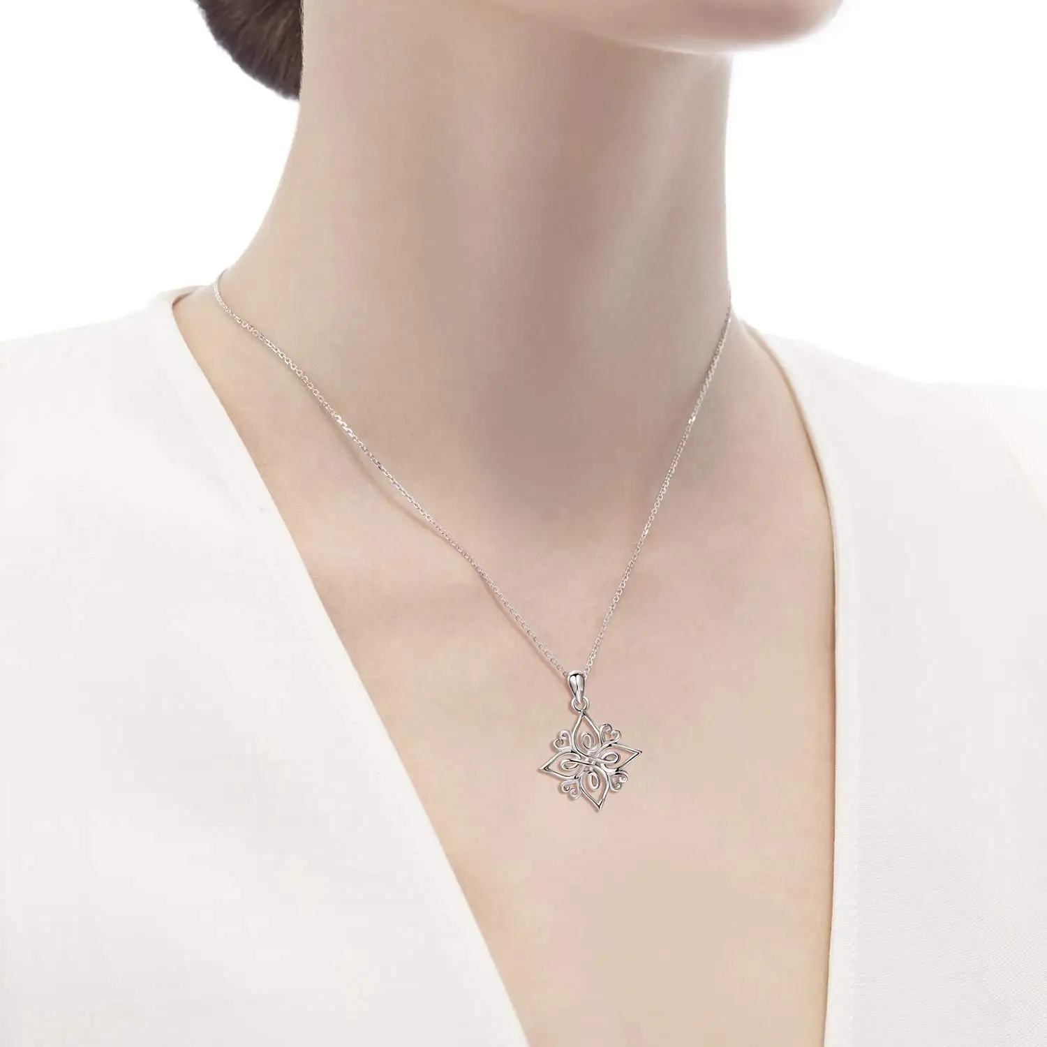 
 925 Sterling Silver Jewelry Gift Irish Celtic Knot Luck Heart Shaped Pendant Necklace For Elegant Women Girl  