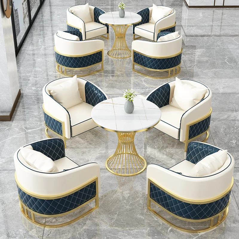 Стул для сидения в скандинавском кафе светлый досуг роскошный отдел продаж гостиничный стул комбинированный стол и