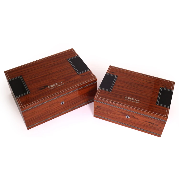 Custom Luxury Handmade Cigar Humidor Wholesale Cedar Cigar Desktop Box With Humidifier And Hygrometer